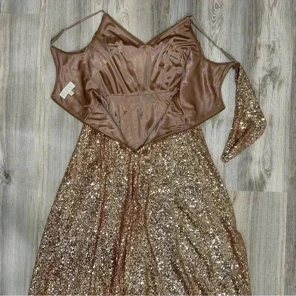 Revelry Hazel Gold Full Sequin Ball Gown New Year Dress Bridesmaid Maxi Size 8 - Picture 6 of 9